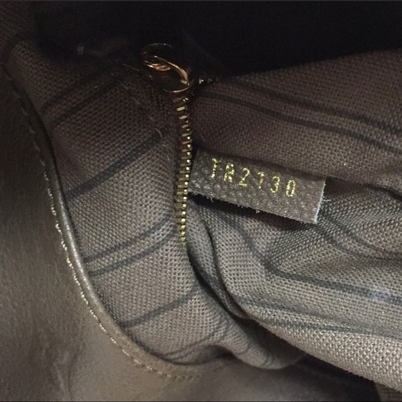 Authentic Artsy Empreinte - Picture 2 of 6